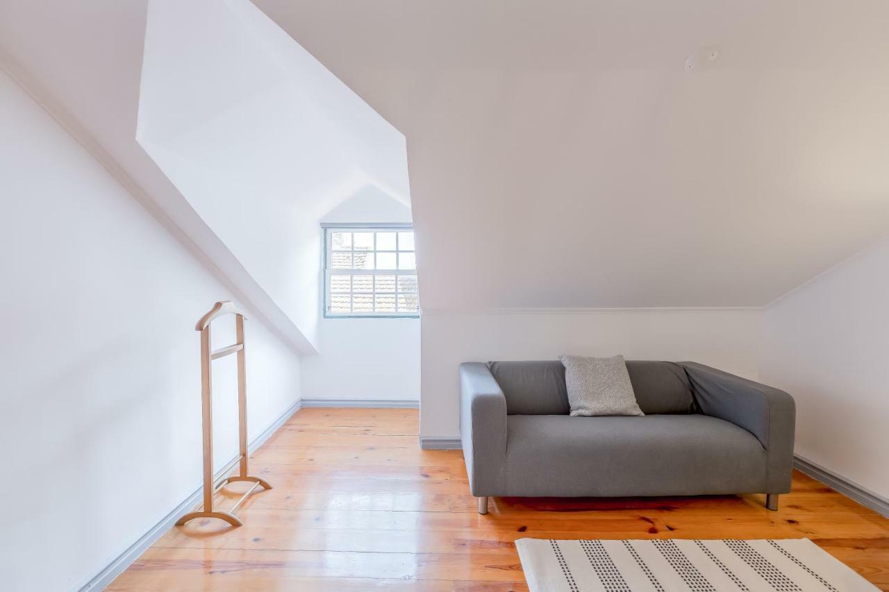 Bright & Spacious Alfama Apartment, By Timecooler Lisbon Exterior photo