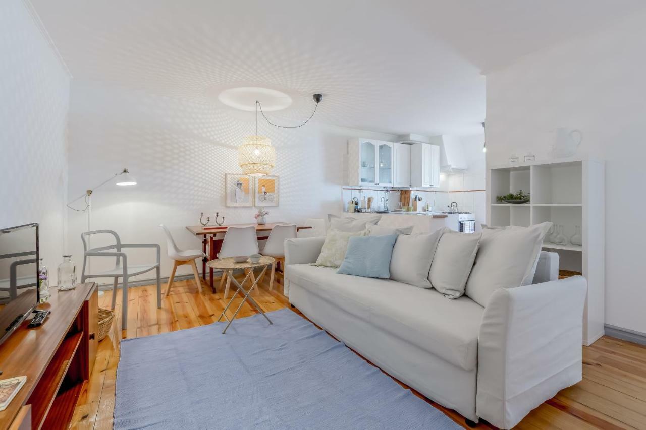 Bright & Spacious Alfama Apartment, By Timecooler Lisbon Exterior photo